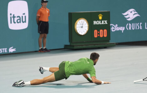 Jakub Mensik prevents Djokovic from his 100th title, wins Miami Open for first ATP trophy